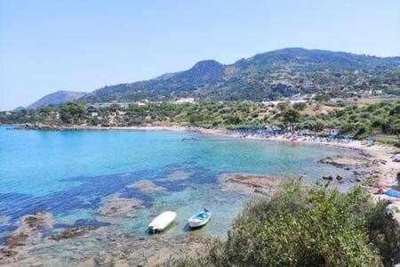 Cavallino Sea House Cefalu Bagian luar foto